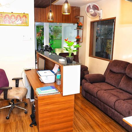 Bed and Breakfast Jn Residency Perungudi Chennai Esterno foto