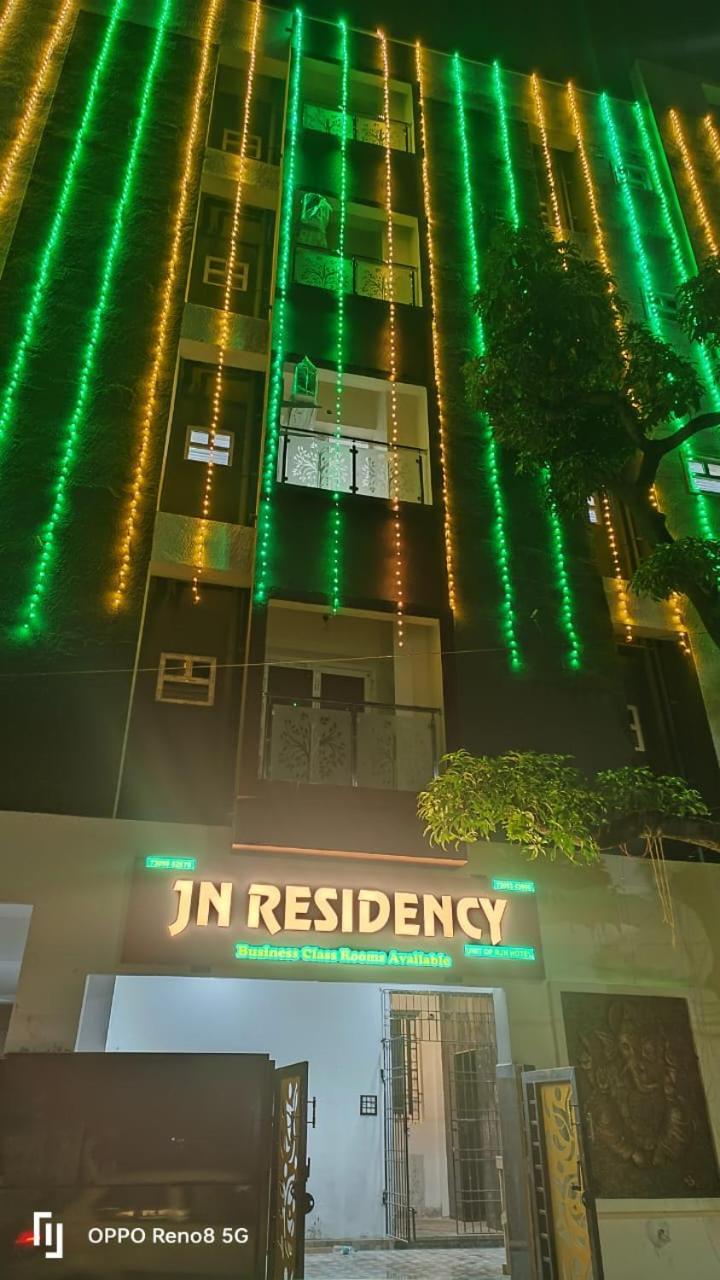 Bed and Breakfast Jn Residency Perungudi Chennai Esterno foto