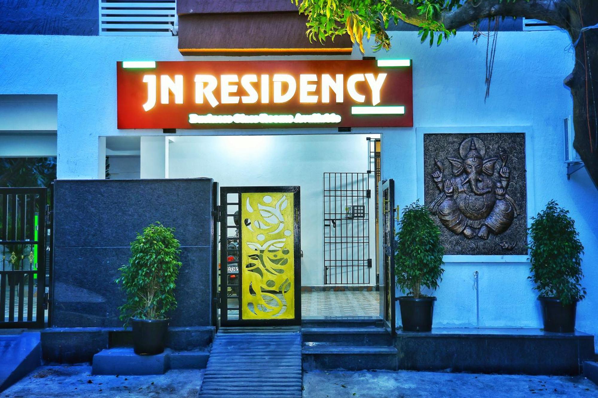 Bed and Breakfast Jn Residency Perungudi Chennai Esterno foto